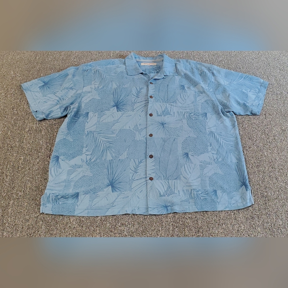 Tommy Bahama Mens Shirt Blue Adult XXL  Silk Floral Button Up Camp Casual Beach